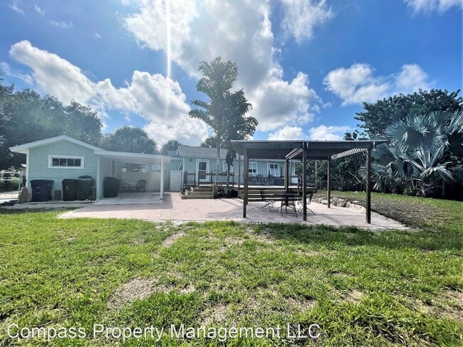 Building Photo - 2 br, 2 bath House - 413 Shore Road