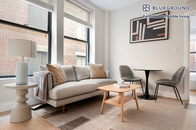 Building Photo - 44 Bromfield St