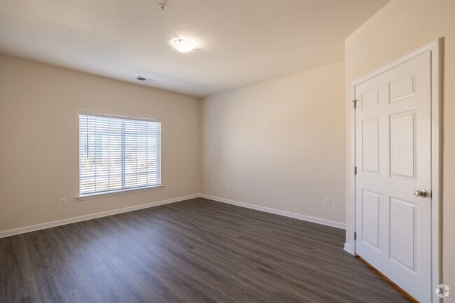 3BR, 2BA - 1332SF - Bedroom - Palisades at Rice Hope