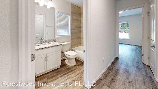 Foto del edificio - 3 br, 2 bath House - 5086 Raven St