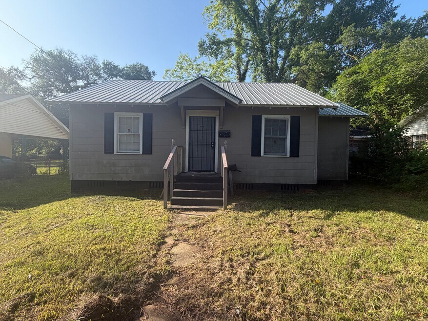 510 Avondale Ct