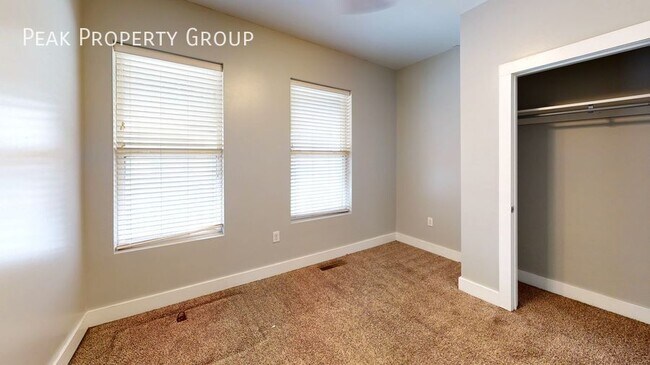 Foto del edificio - 22 Chittenden Ave