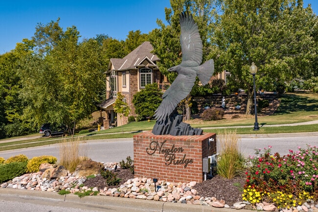 Newton Ridge is known for its larger single family homes with large yards and nice curb appeal.