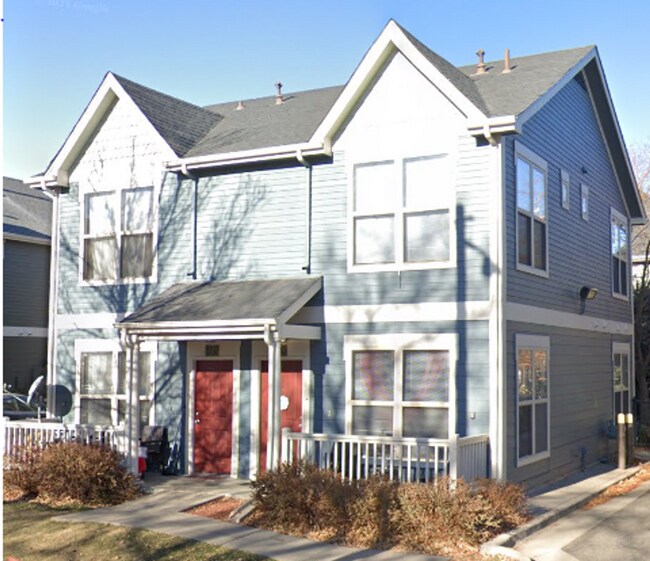 Building Photo - The Villages at Curtis Park