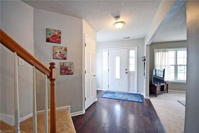 Building Photo - 4833 Lighthouse Ct