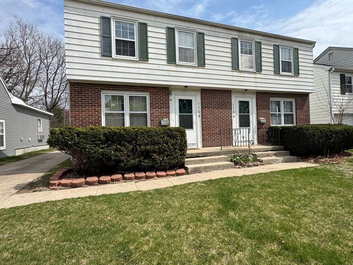Foto principal - 1106 Burnett Ave