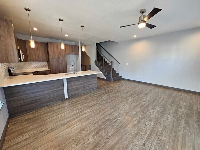 Foto del edificio - 7620 N Mercier Ct
