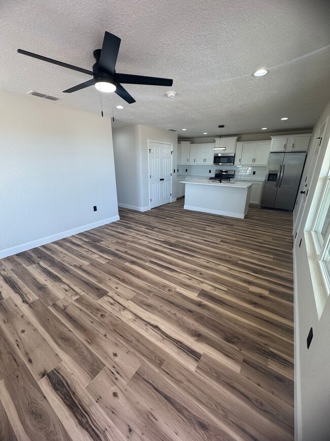 Foto del edificio - 108 Chisum Dr