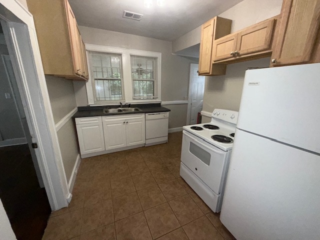 Building Photo - 1318 Oak St