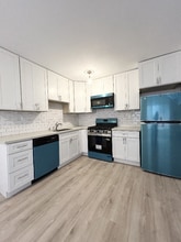 Building Photo - 1534 10th St