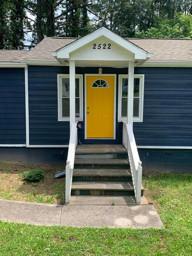 Primary Photo - 2522 Godfrey Dr NW