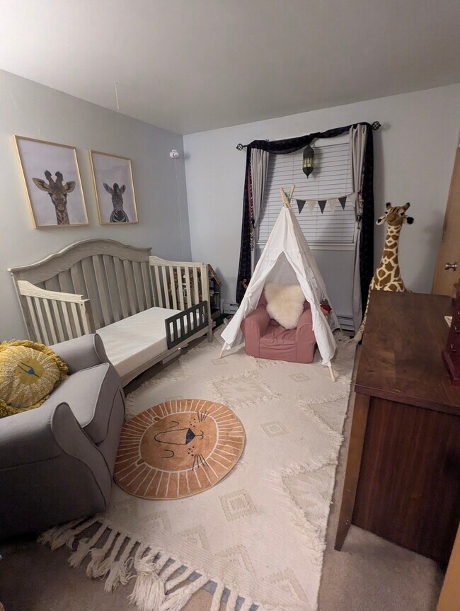 Building Photo - 870 Greenfield Trl