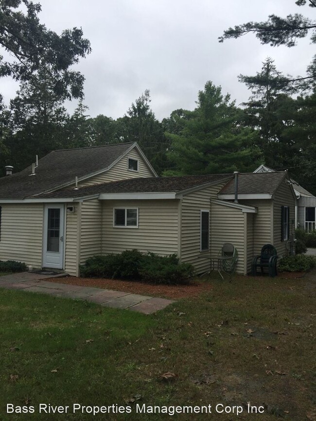 Building Photo - 2 br, 1 bath House - 9 Bells Neck Road