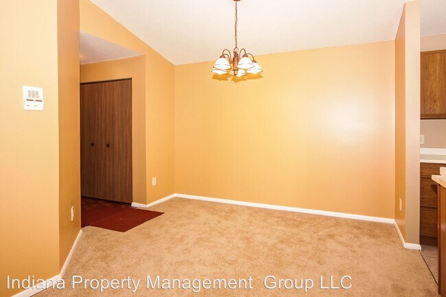 Building Photo - 4341 Village Parkway Cir W