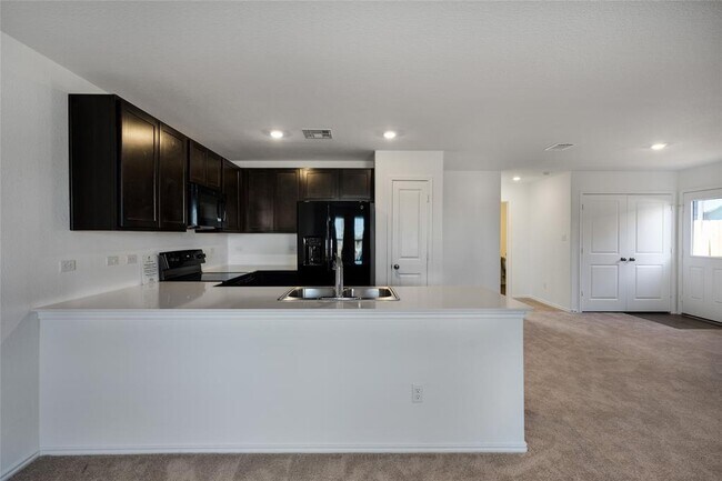 Building Photo - 1131 Largemouth Ln