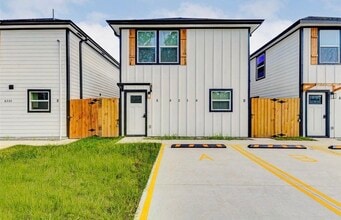 Building Photo - 8218 Bigwood St