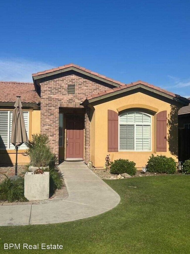 Building Photo - 3 br, 2 bath House - 2000 Suncrisp Ln