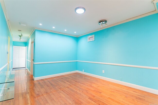 Foto del edificio - 86-35 104th St