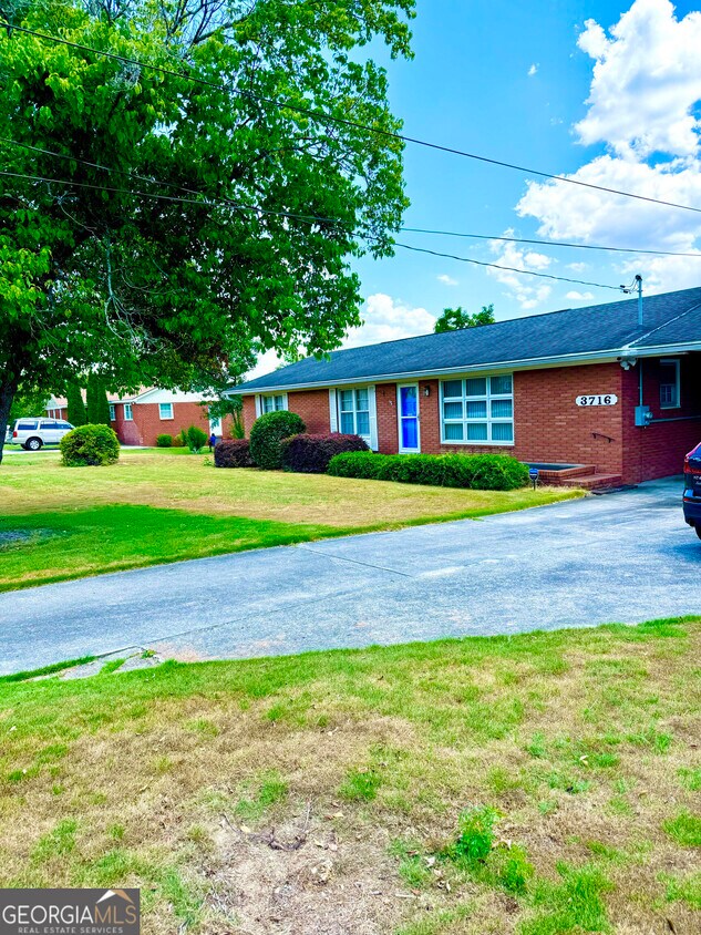 Primary Photo - 3716 Wynnwood Dr