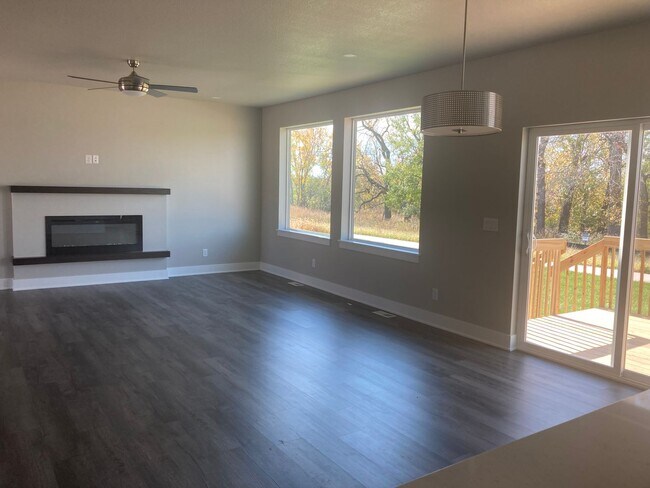 Building Photo - 3 Bedroom, 2.5 Bathroom, New Construction ...