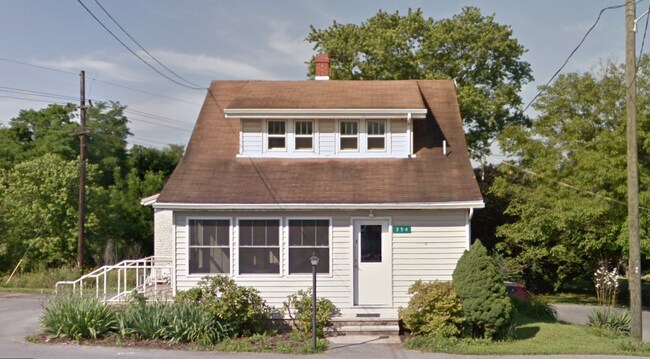 Building Photo - 354 Buchanan Trl