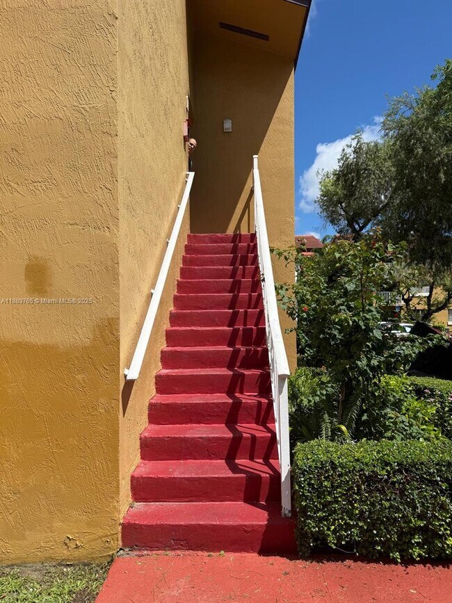 Foto del edificio - 15600 SW 80th St