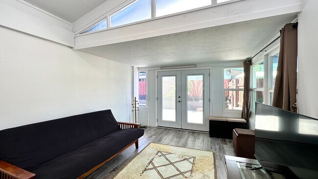 Building Photo - Fully Furnished + Major Utilities INCLUDED...