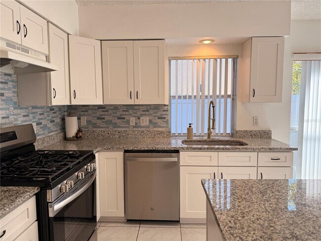 Foto del edificio - 4108 Oakberry Dr