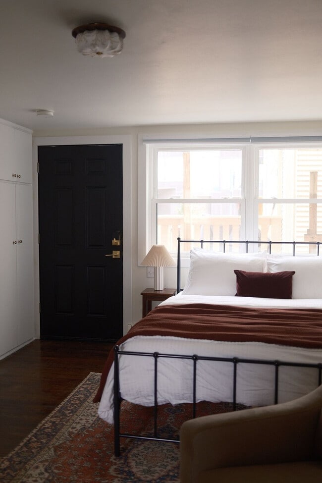 Building Photo - 179 W Wilson St