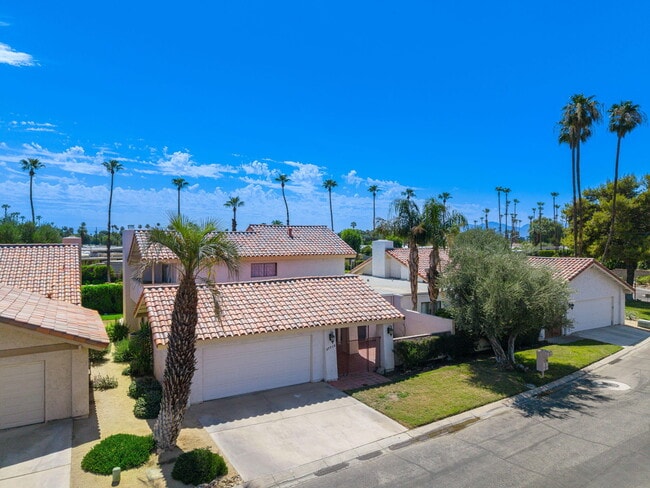 Building Photo - 37710-37710 Los Cocos Dr E