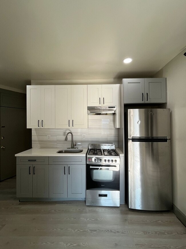 Foto del edificio - 836 Communipaw Ave