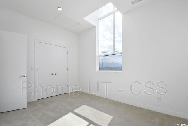 Building Photo - 1014 W 1700 S
