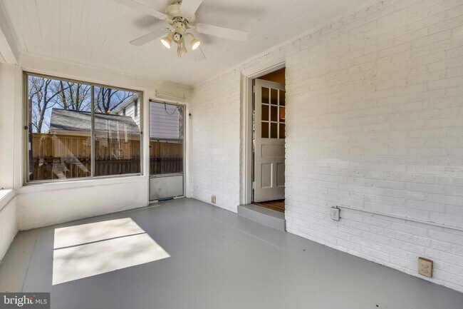 Building Photo - 5418 Harwood Rd