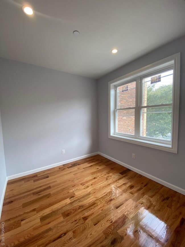 Building Photo - 442 Fountain Ave