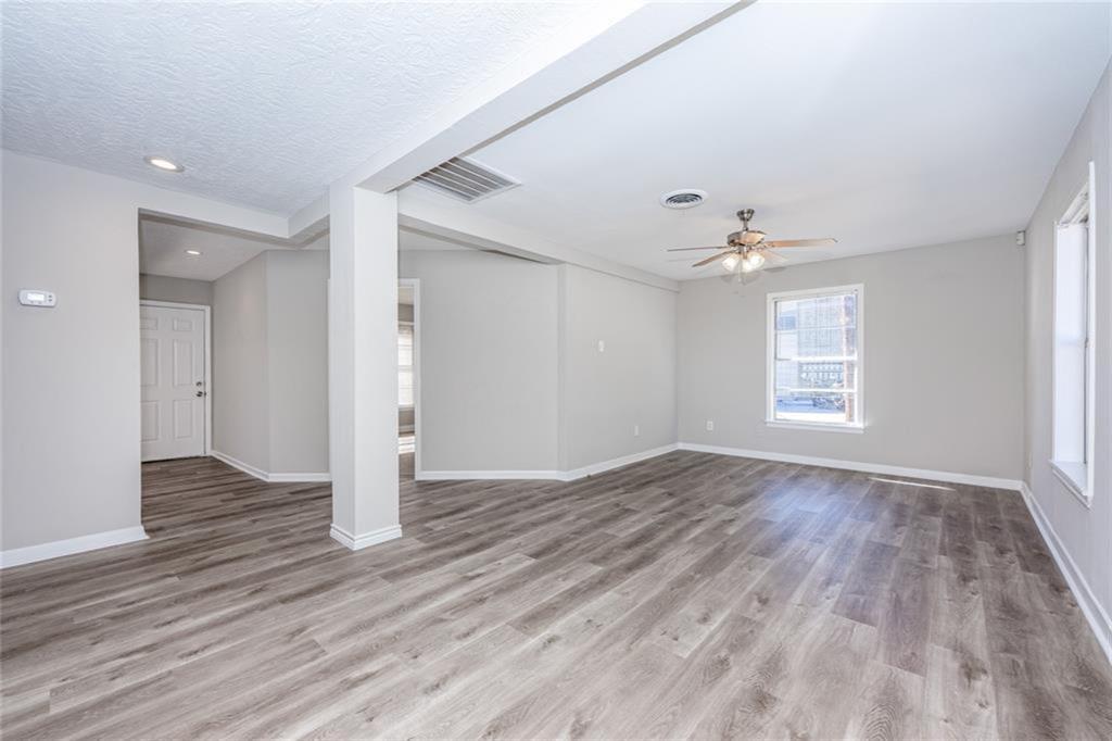 Foto principal - 1101 W South St