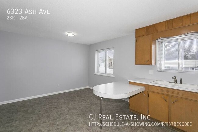 Building Photo - 6323 Ash Ave