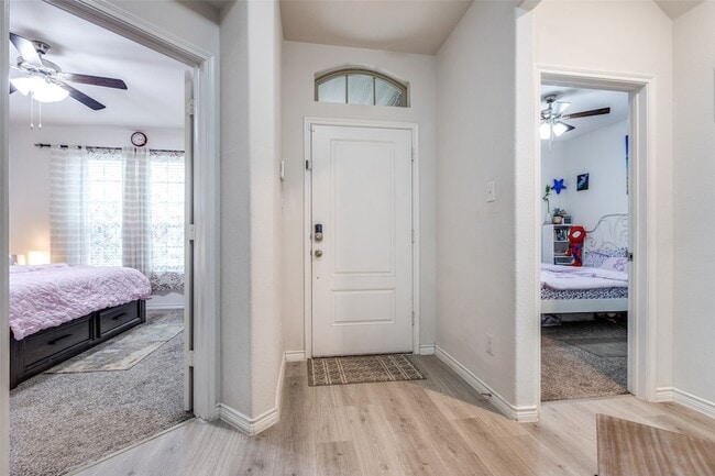 Foto del edificio - 1604 Babb Ln