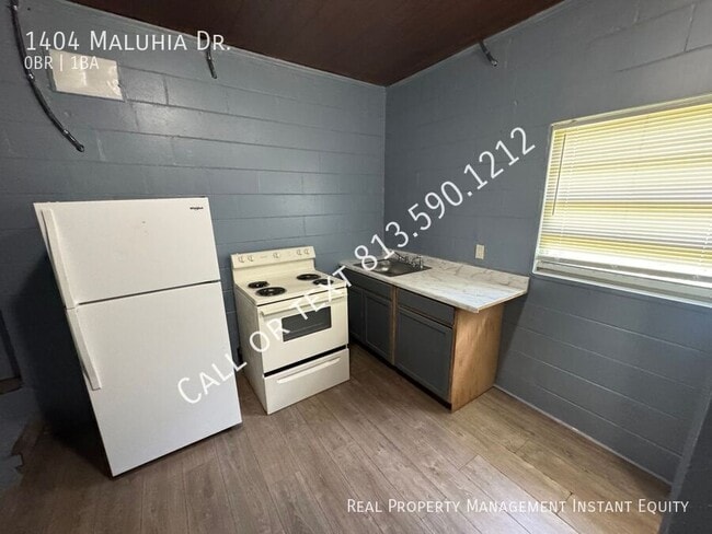 Building Photo - 1404 Maluhia Dr