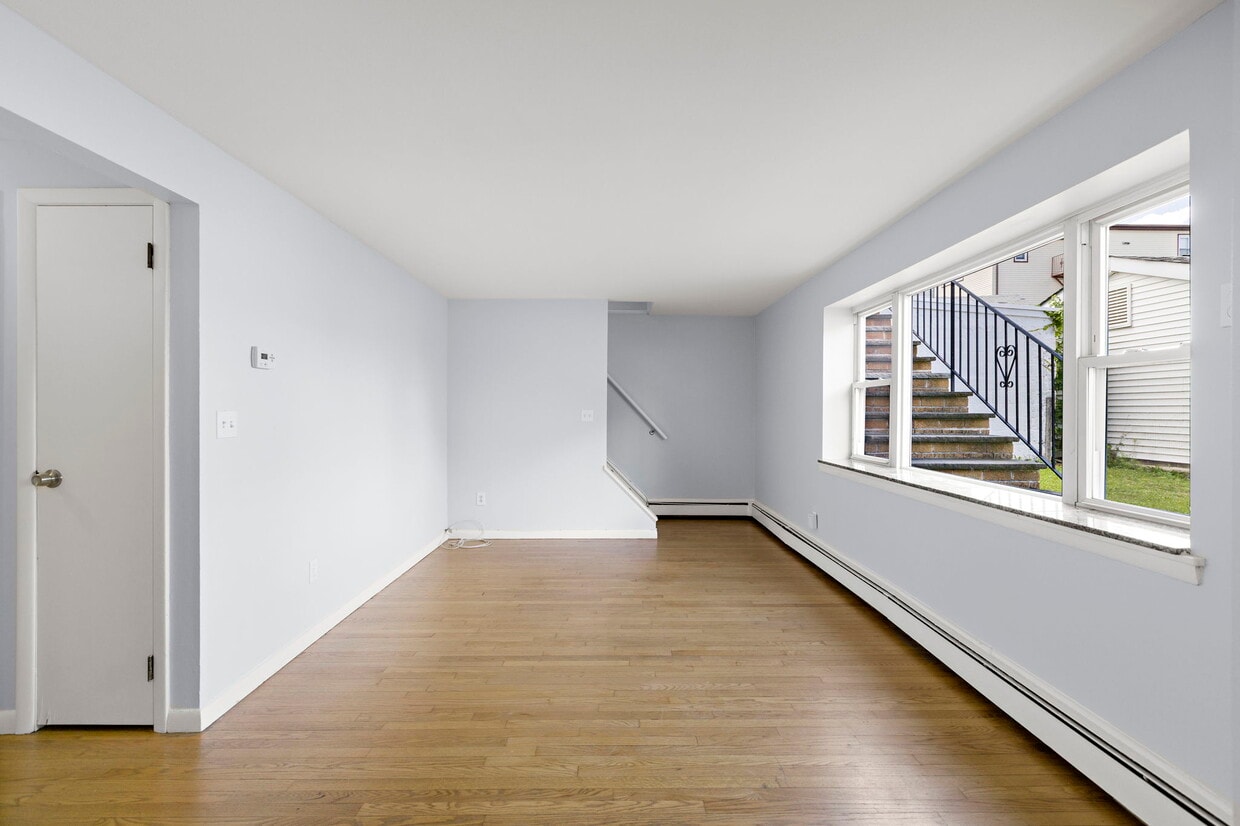 219 Riverview Pl Unit 1, Cliffside Park, NJ 07010 Apartments in