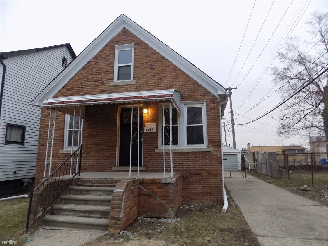 2 br, 1 bath House 8024 Stephens Rd House for Rent in Warren, MI