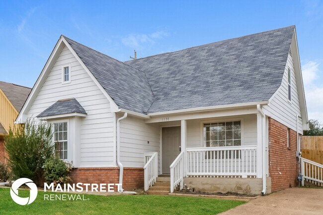 Foto del edificio - 5530 Oak Branch Cir N