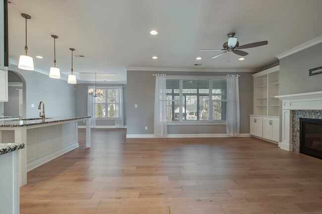 Building Photo - 122 Pocola Way