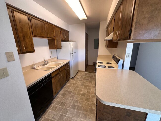 Building Photo - Olympic Vue Apartments