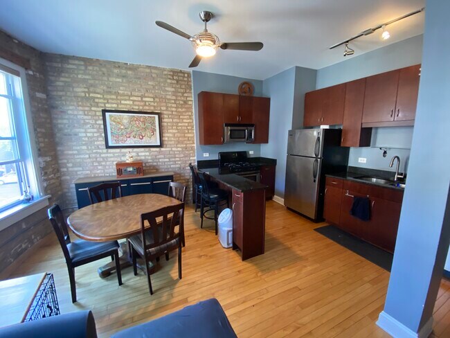 Foto del edificio - 2782 W Francis Pl