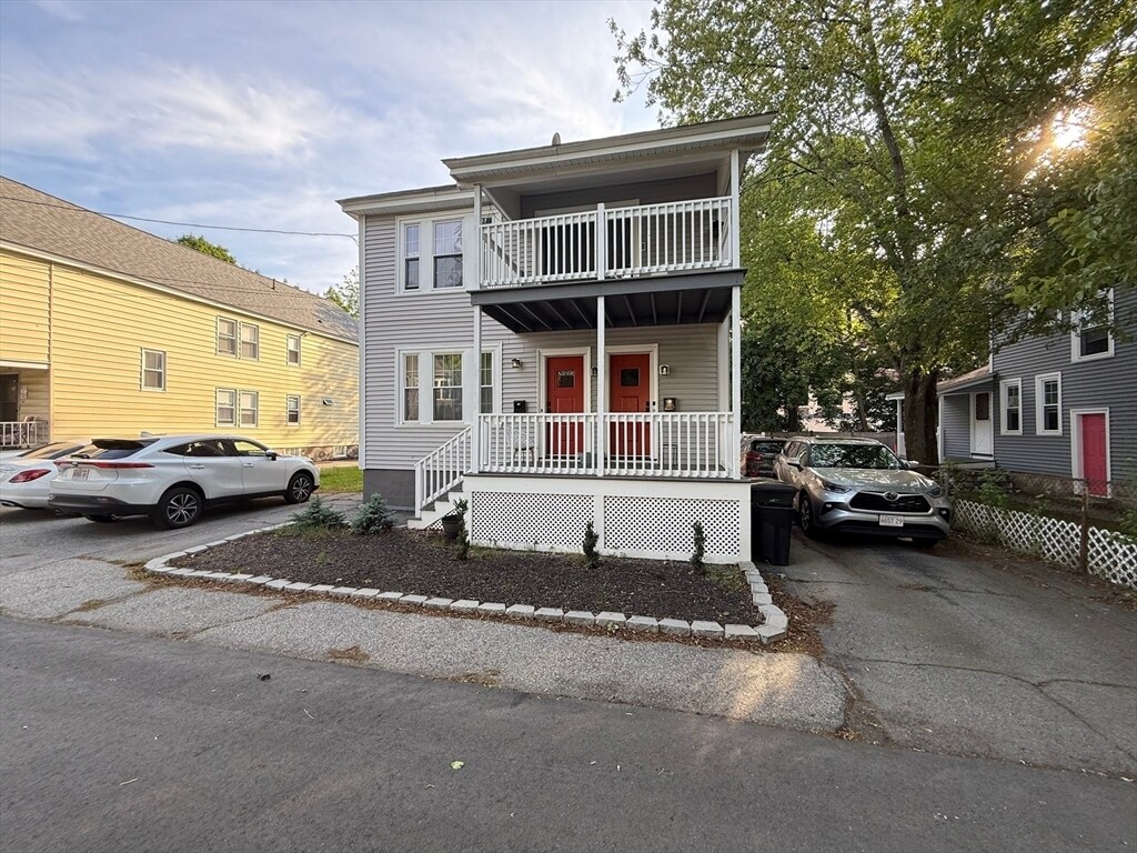 Primary Photo - 14 Fleming Ave