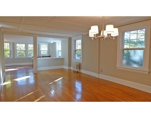 Building Photo - 31 Lantern Ln