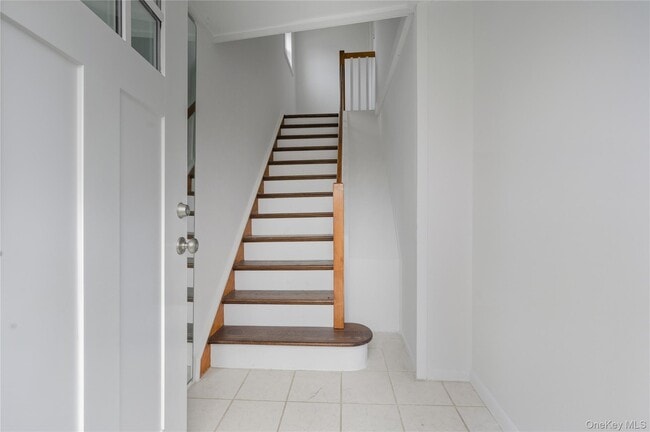 Building Photo - 2984 Dorlon Pl