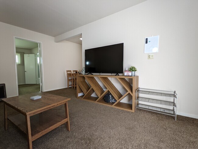Building Photo - 1452 El Camino Real