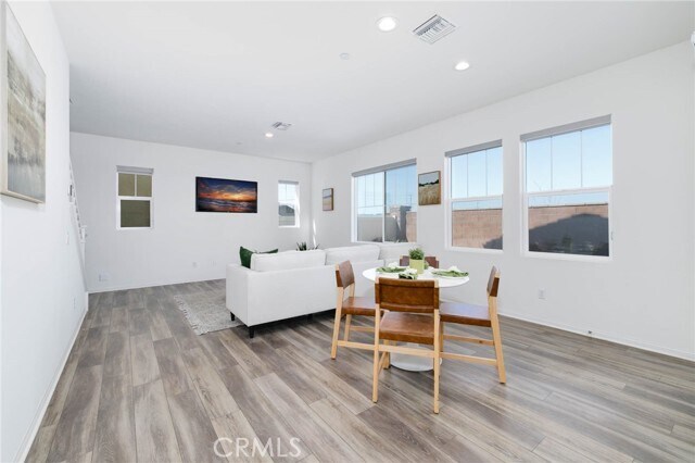 Foto del edificio - 16050 Aventurine Ln