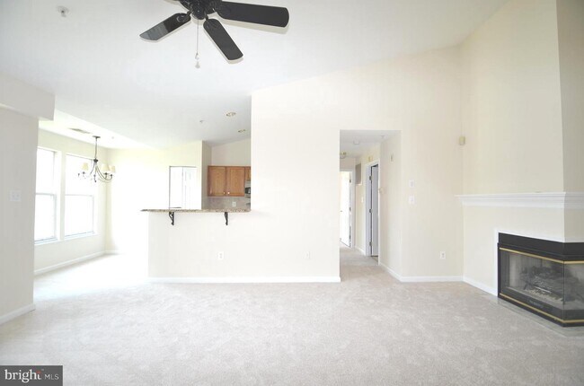 Foto del edificio - 7523 Snowpea Ct